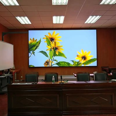 HD 1/43Escaneamento de publicidade interior LED Display Screen SMD2121 Alta taxa de atualização