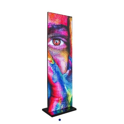 Display de cartaz LED inteligente para piso interno com classificação IP31 Alta taxa de atualização Serviço frontal